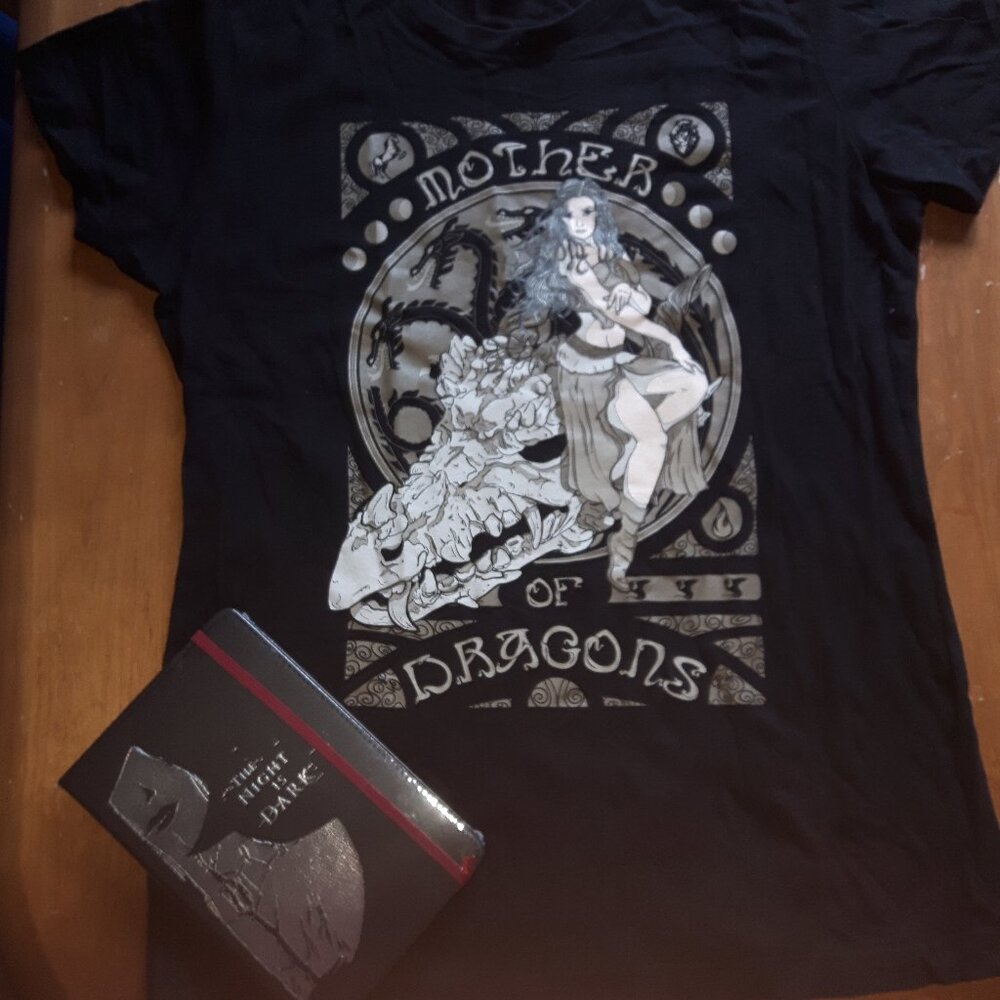 Game of Thrones bundle shirt/notebook Khaleesi Mother of Dragons